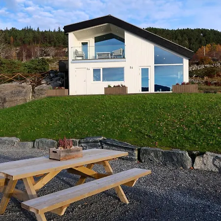 Holiday home Svortevik By Interhome